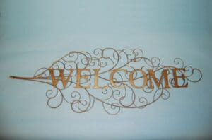 MTL LEAF WELCOME SIGN 39L - UPC : 050262330186