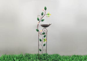 TRELLIS BIRD BATH STAKE 60 - UPC : 050262546457